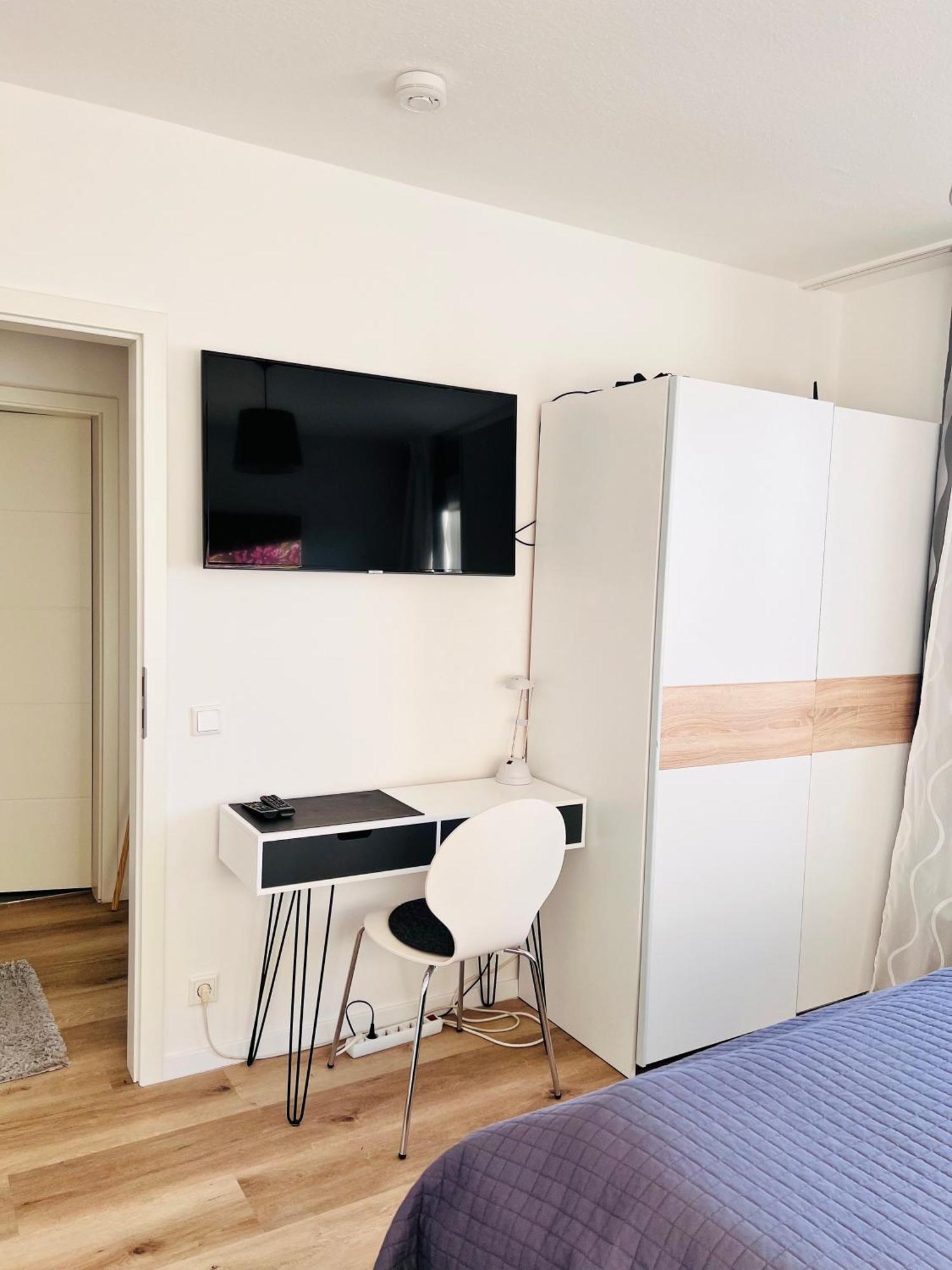 Neues, Ruhiges Apartment Nordic In Duesseldorf-Nord Esterno foto
